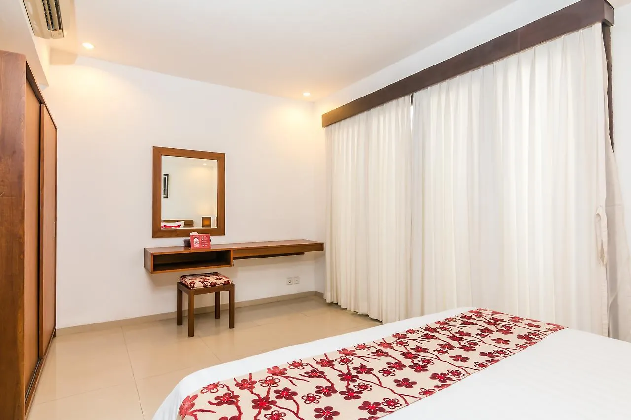 Hotel Zen Rooms Dewi Ratih Seminyak Kuta