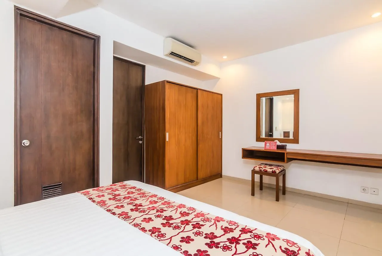 *** Hotel Zen Rooms Dewi Ratih Seminyak Kuta  Indonesia